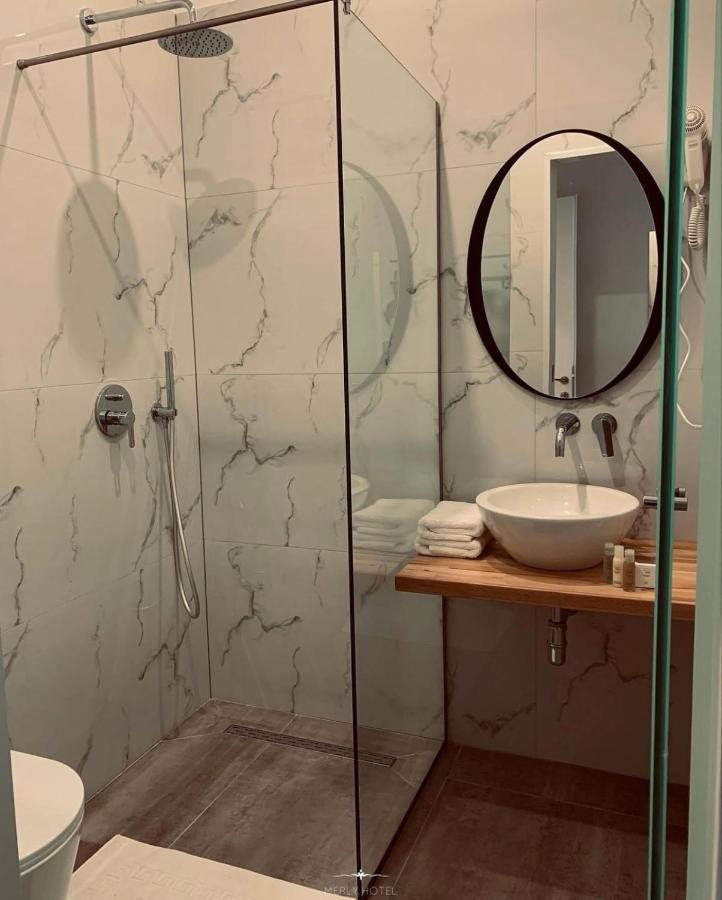 Merly Hotel Përmet Kültér fotó