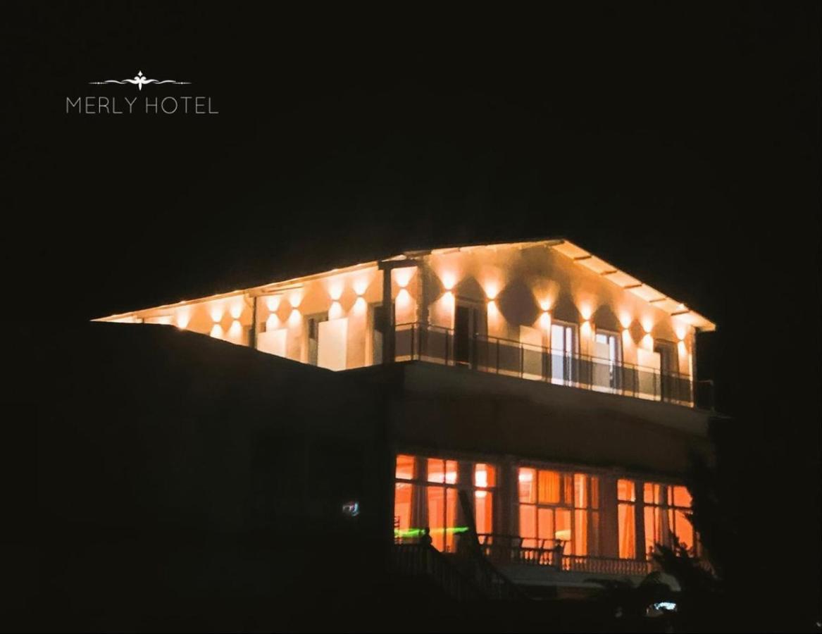 Merly Hotel Përmet Kültér fotó