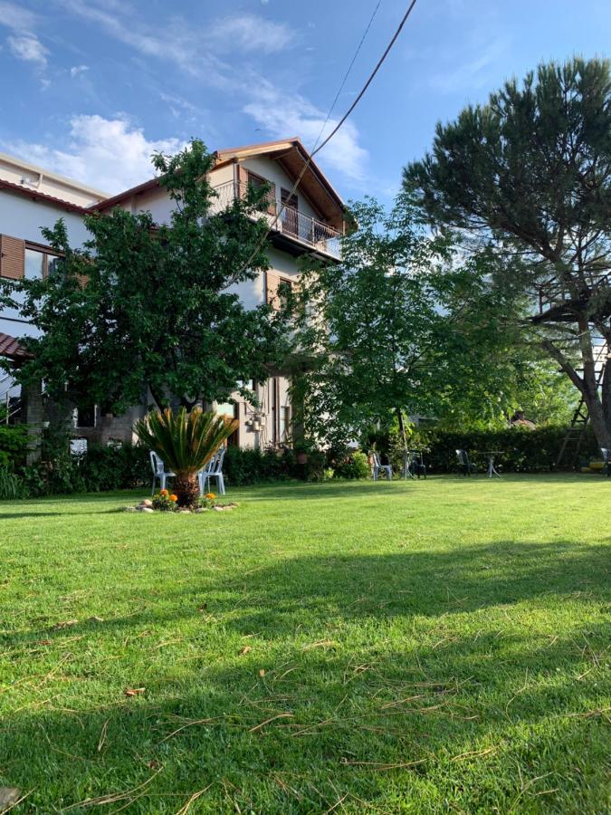Merly Hotel Përmet Kültér fotó