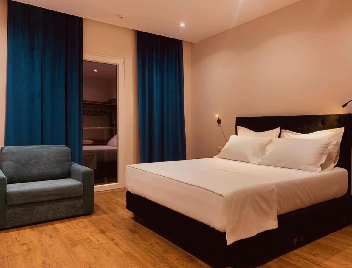 Merly Hotel Përmet Kültér fotó