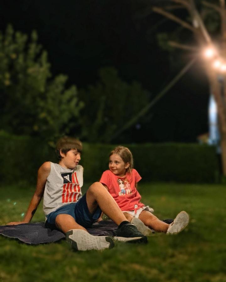 Merly Hotel Përmet Kültér fotó